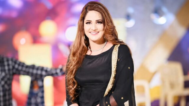 Mahi Farwa Khan (2)
